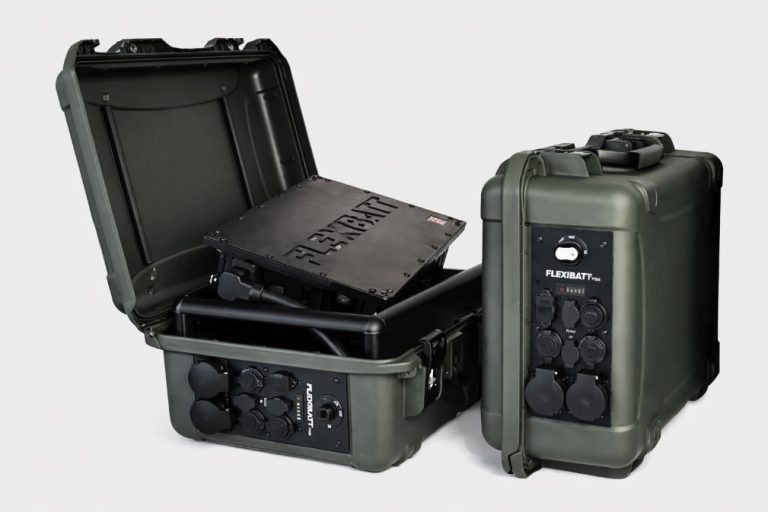 FlexiBatt PRO 2.5KW – Ruggedized Tactical Battery Case for Military Deployments, High-Reliability Energy Storage and Harsh Environment Operations.